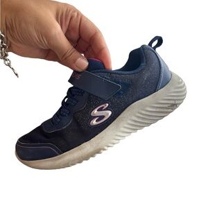 Skechers Little & Big Girls Girly Groove Athletic Sneaker Navy Blue Girl 3.5